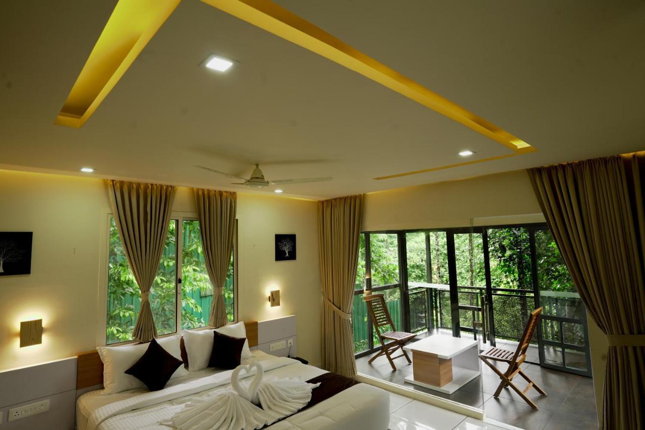 Iron Bridge Cove Villa Meppadi ภายนอก รูปภาพ