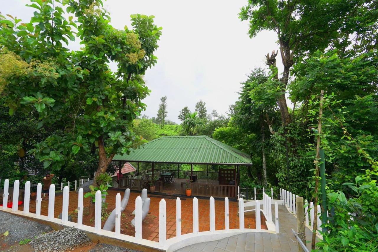 Iron Bridge Cove Villa Meppadi ภายนอก รูปภาพ