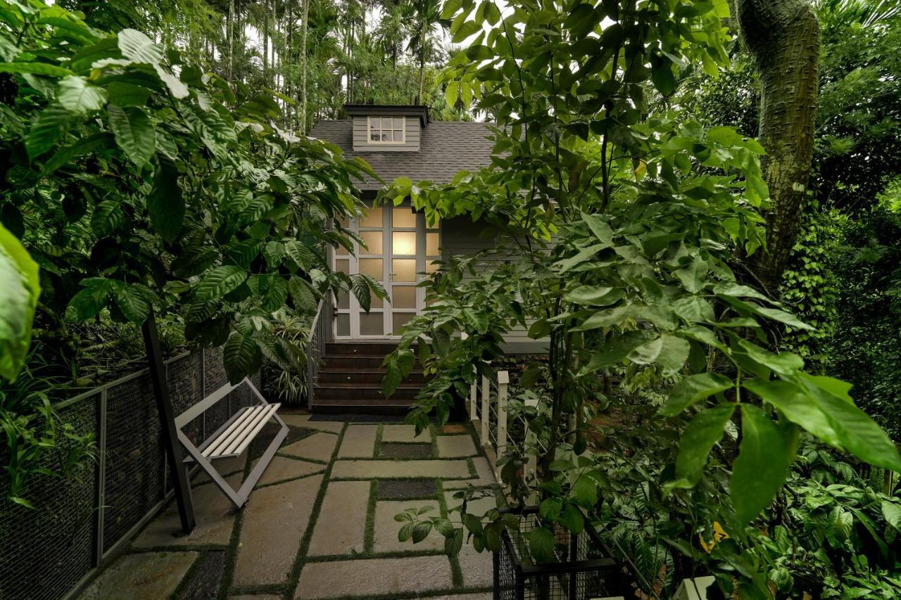 Iron Bridge Cove Villa Meppadi ภายนอก รูปภาพ